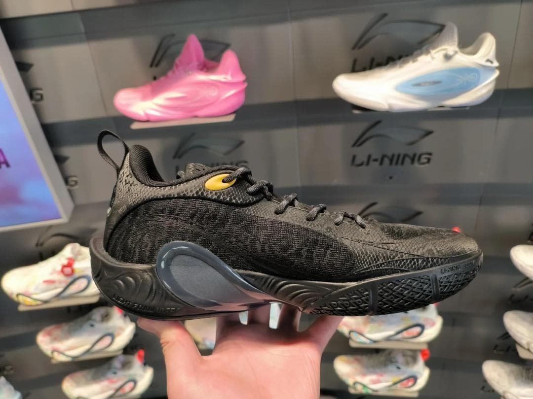 シューズ(男性用) WOW The Dlo1 US9