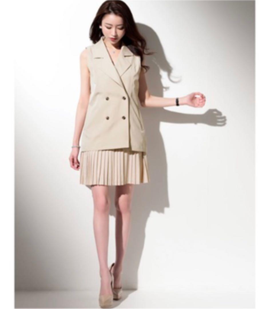 エミリアウィズ ワンピース　新品未使用