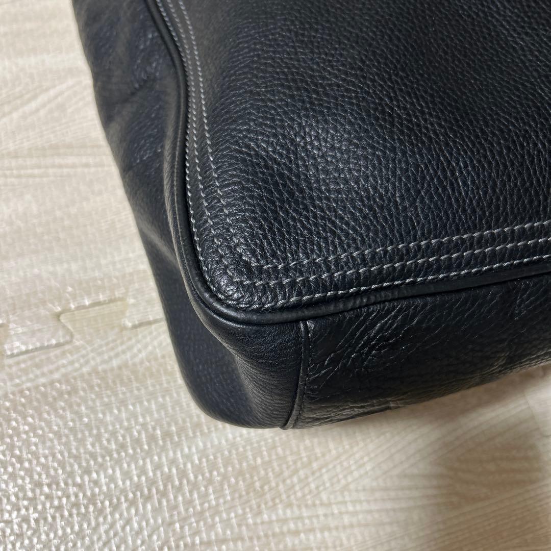 GIVENCHY グレインレザートートバッグ　ブラック