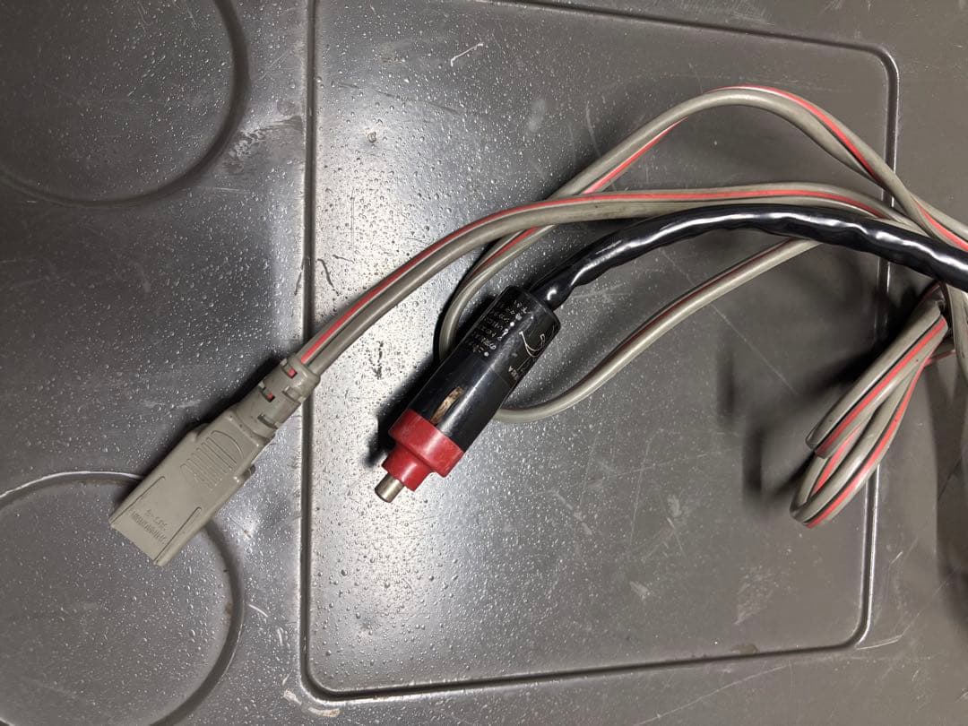 ENGELエンゲル MT45F-D1 車載用冷蔵・冷凍庫　DC,ACケーブル付