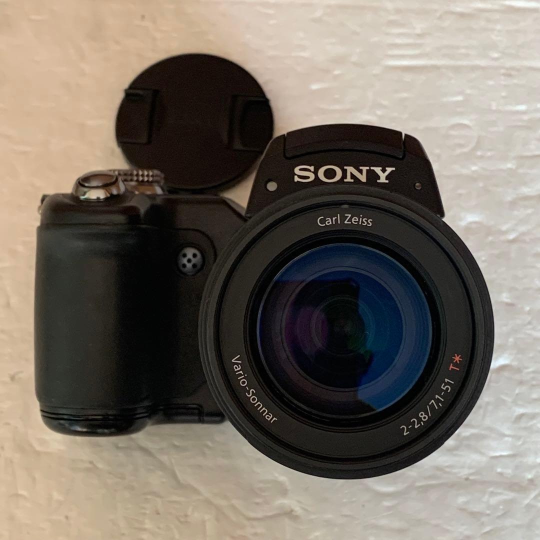 ジャンク SONY Cyber-shot DSC-F828 壊れています