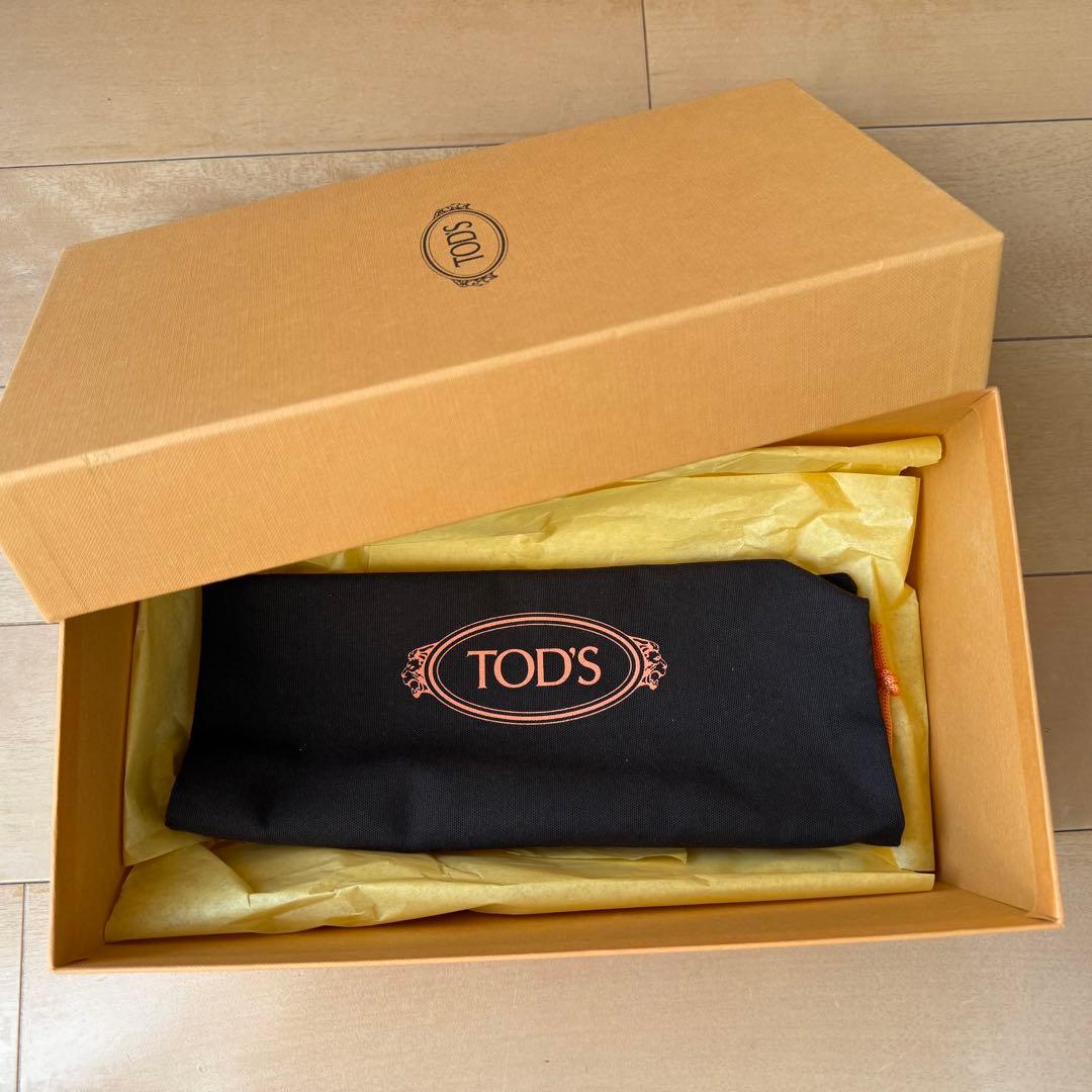美品♡TOD'Sトッズ♡フリンジ付ゴンミーニ♡スネークプリント36.5
