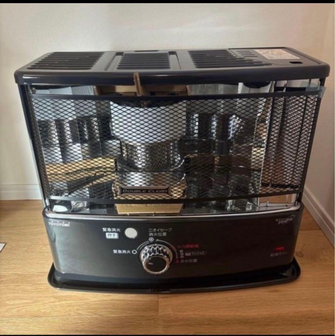 やーじートヨトミ　未使用　石油ストーブ　ヒーター　新品RC-W3624