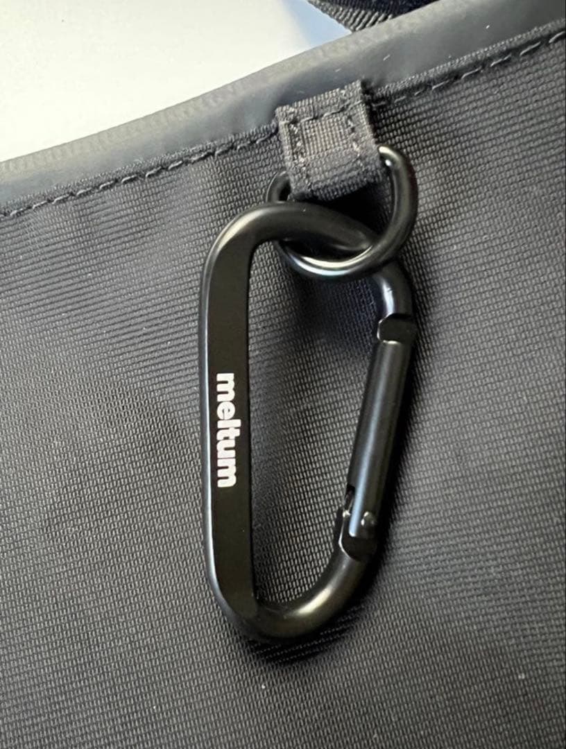 メッセンジャーバッグmeltumメルタム