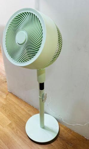 Ｊ【中古品】カキク スタンド型サーキュレーター 音声操作付き