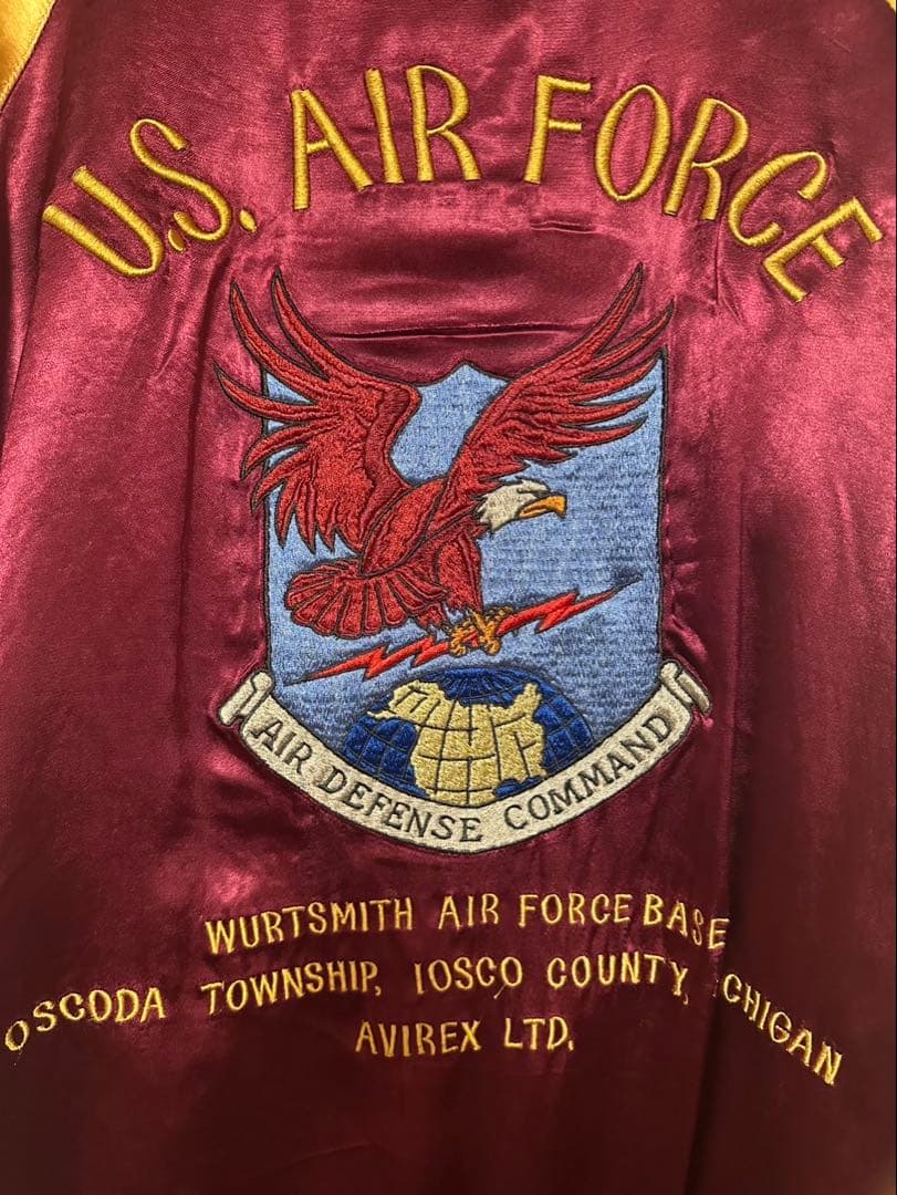 2024年モデル　アヴィレックス　リバーシブルスカジャン