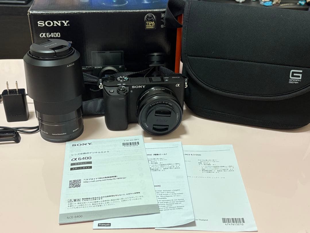 SONY a6400 デジタル一眼レフ(外箱付き)
