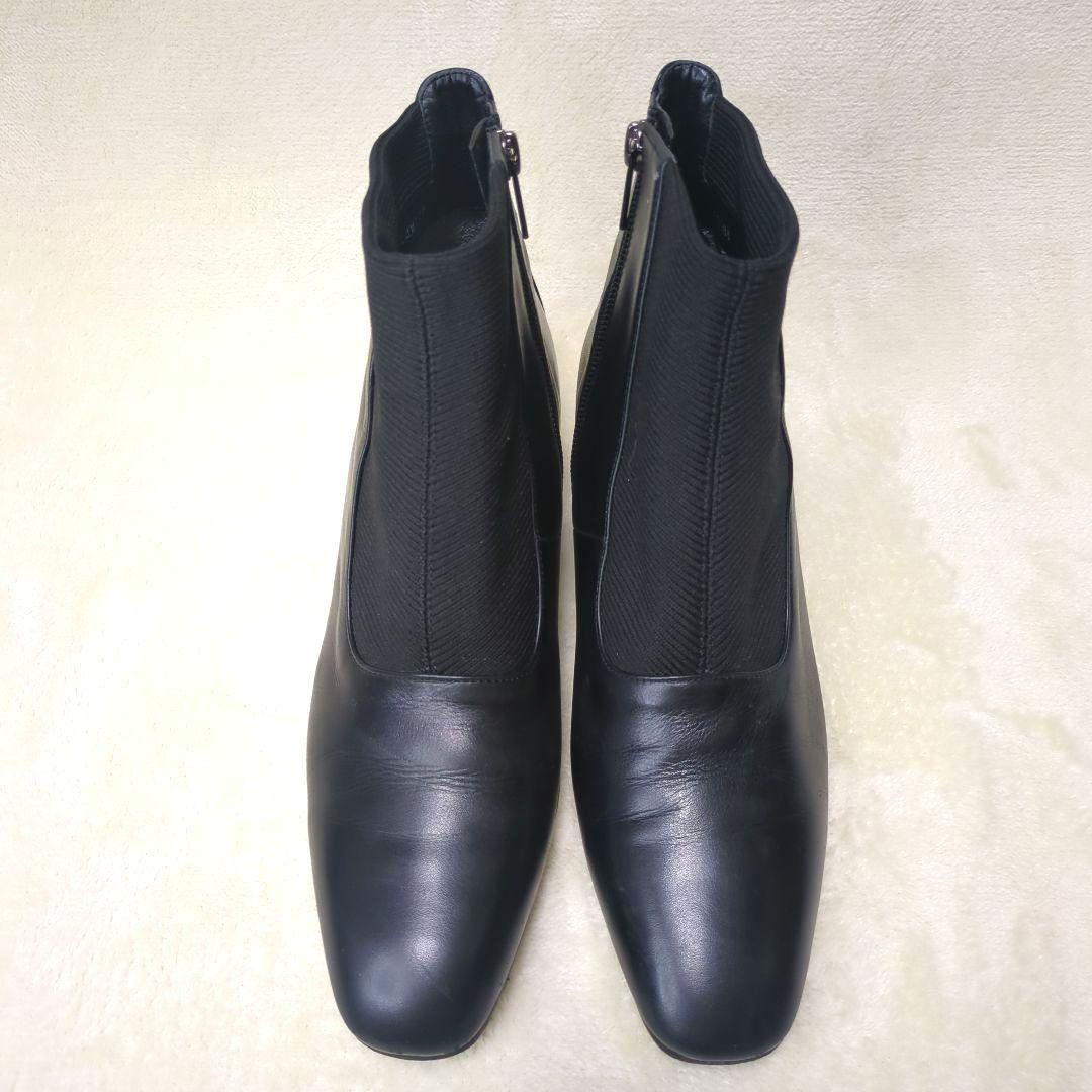 銀座ヨシノヤ【美品】24.5 外反母趾対応　レザー　ショートブーツ　サイドジップ