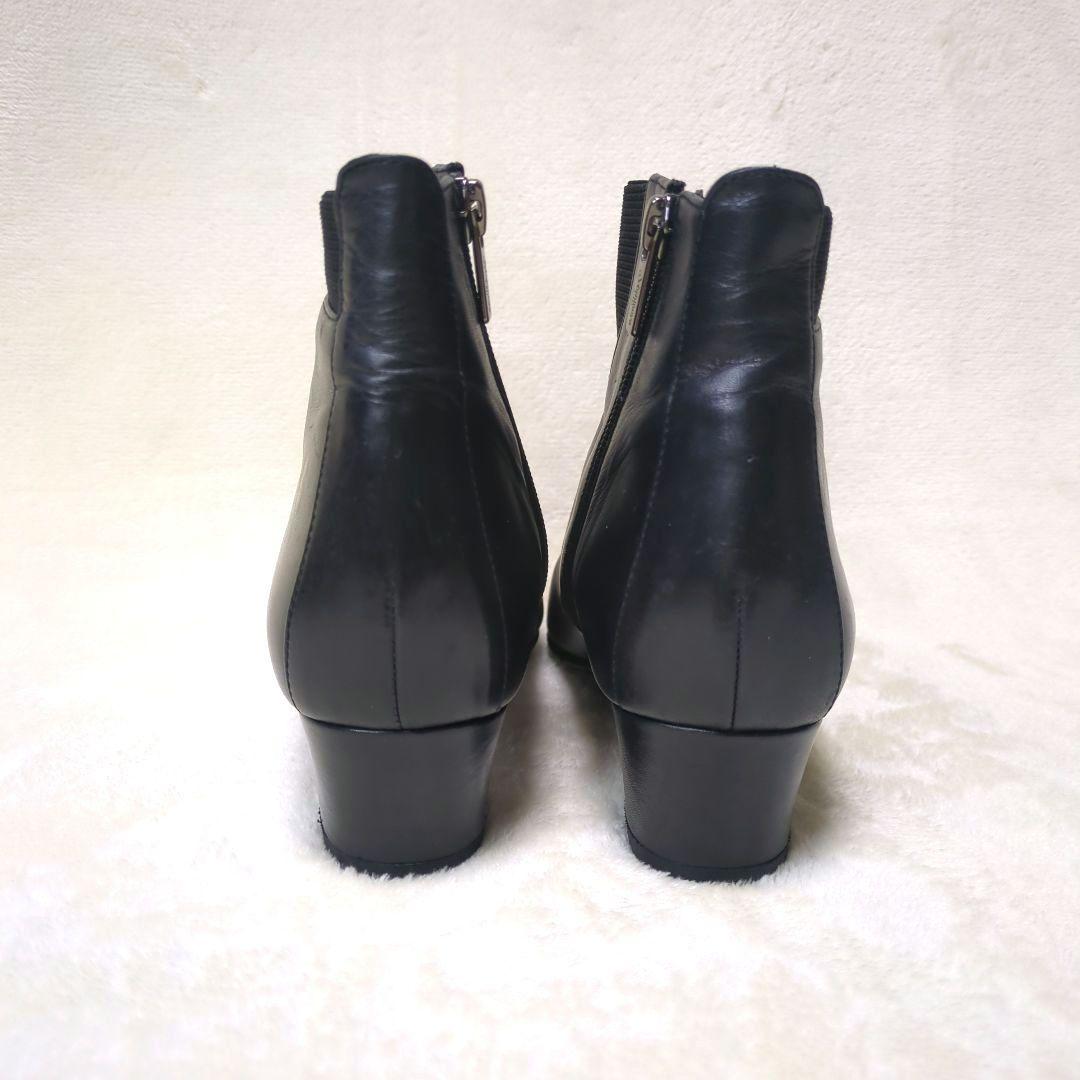銀座ヨシノヤ【美品】24.5 外反母趾対応　レザー　ショートブーツ　サイドジップ