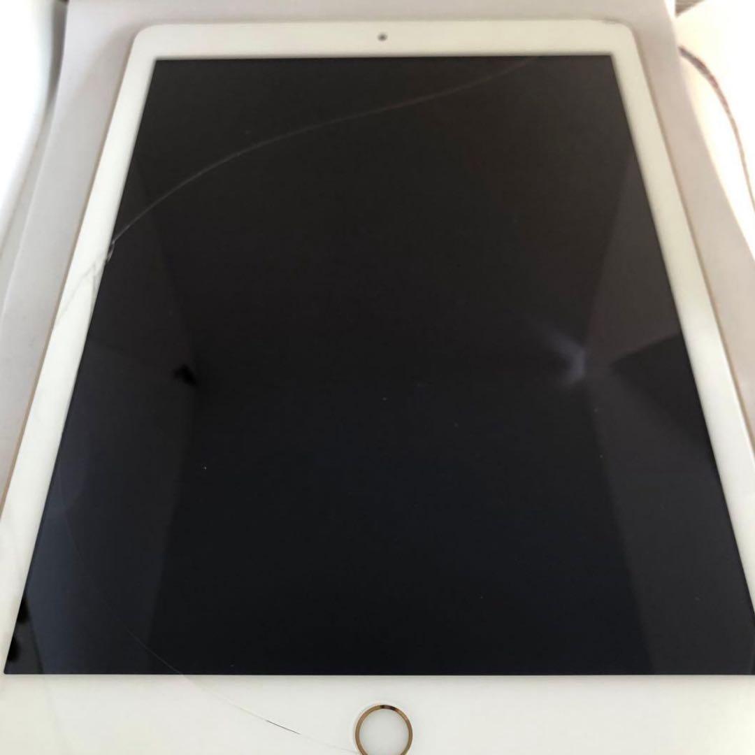 【完動品】iPad 第5世代 128GB 【すぐ発送】