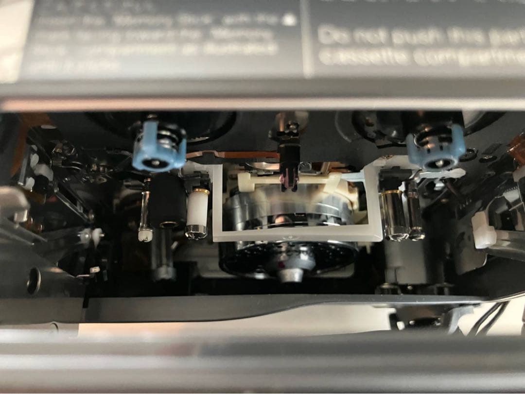 SONY DCR-TRV225K ハンディカム Digital8ビデオカメラ