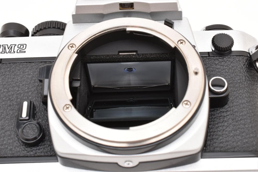 超美品 ニコン New FM2 シルバー フィルム　モルト新品交換済 M632