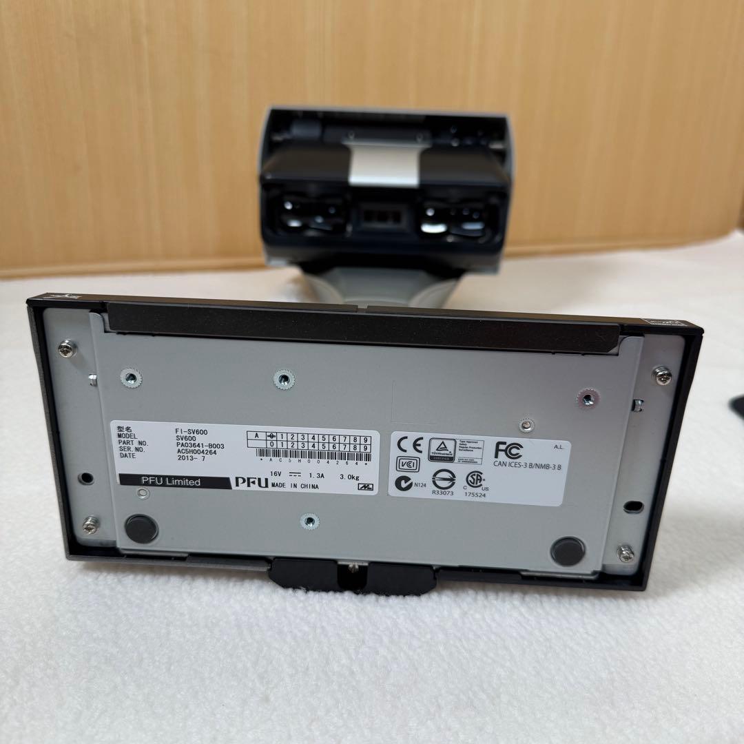 【美品】ScanSnap SV600 FI-SV600 スキャン スキャナー