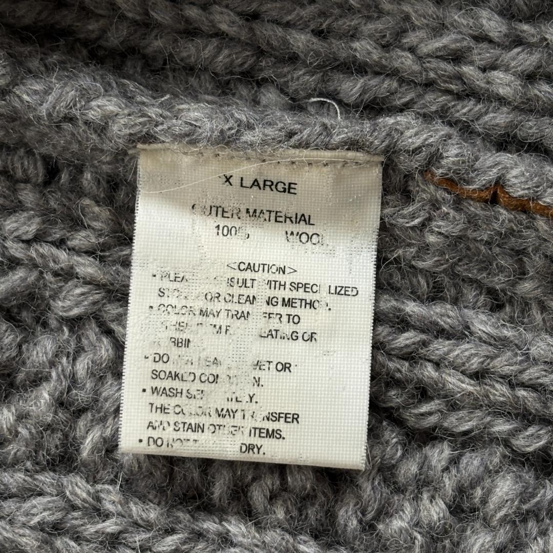 【超人気・極美品】ステューシー/ケーブルニット/厚手/ボタンロゴ/タブロゴ/XL