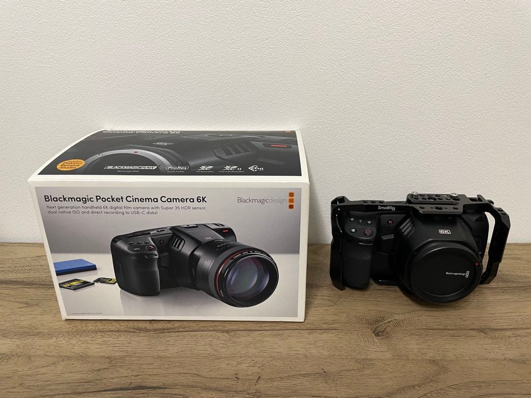 美品Blackmagic Pocket Cinema Camera 6K+ゲージ