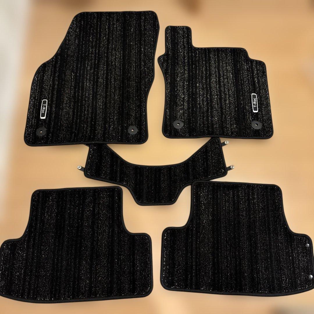 VW T-ROC ティーロック フロアマット マット