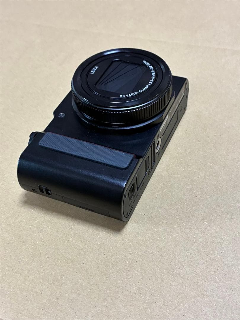 デジタルカメラ Lumix DC-TX2D