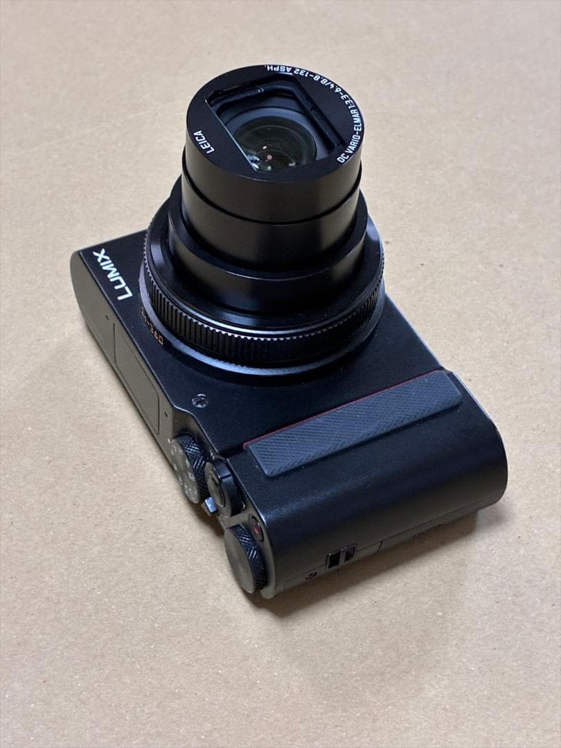 デジタルカメラ Lumix DC-TX2D