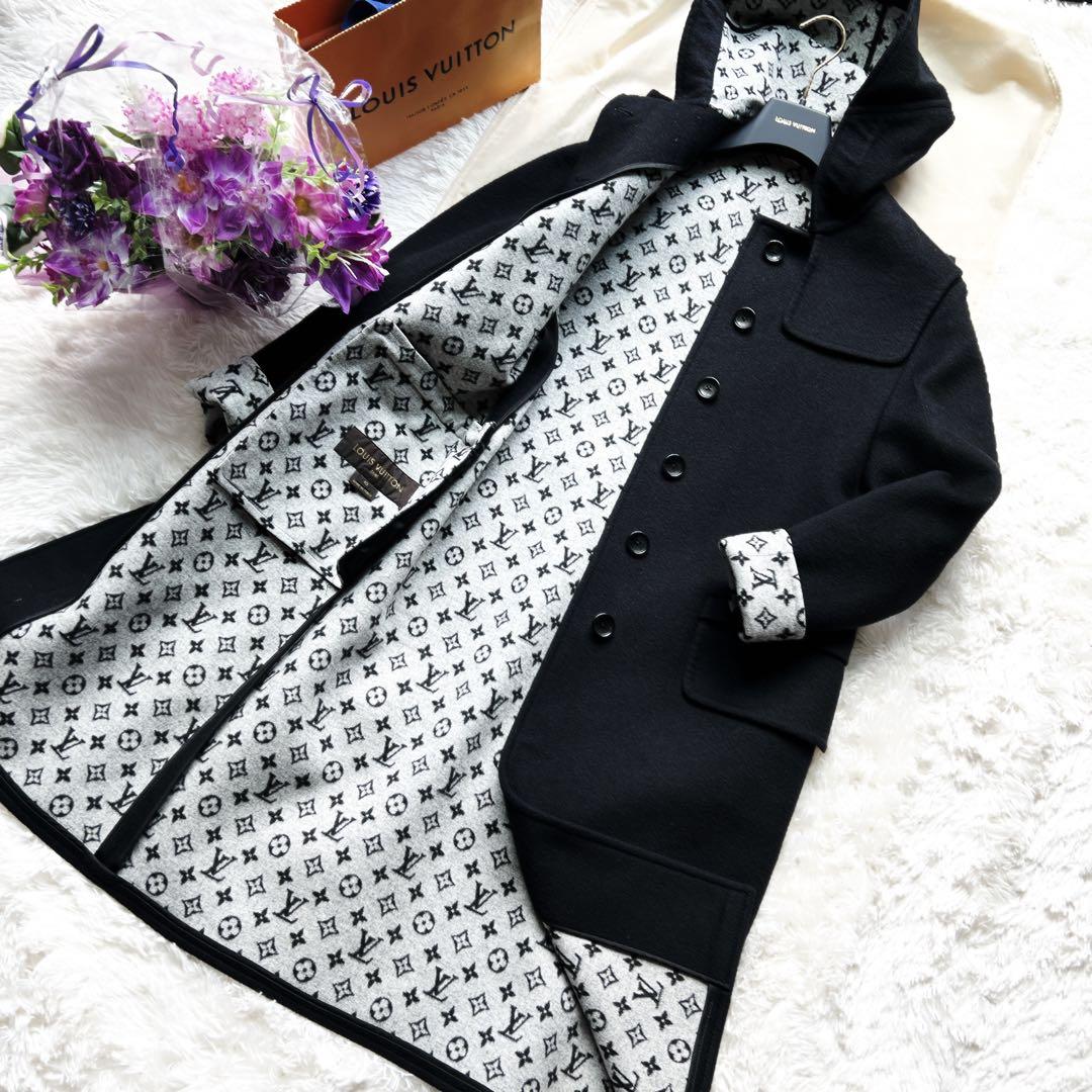 美品　LOUISVUITTONヴィトン　モノグラム フーデッド　ロングコート