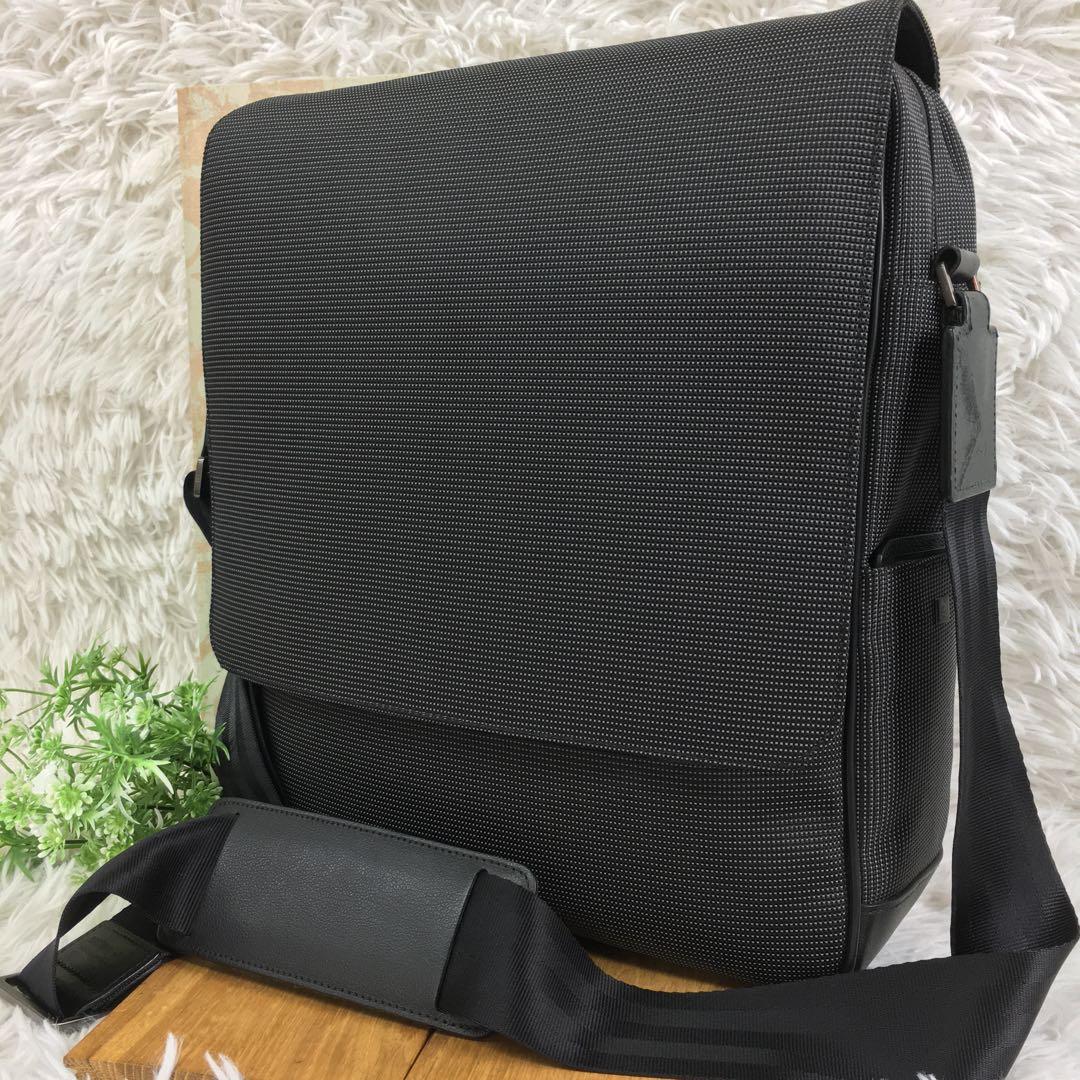 美品 ダンヒル dunhill ショルダー メッセンジャー バッグ クロスボディ