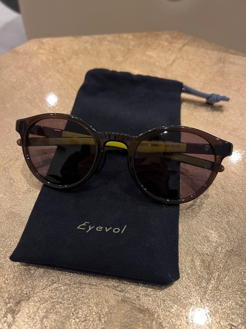 Eyevol サングラス