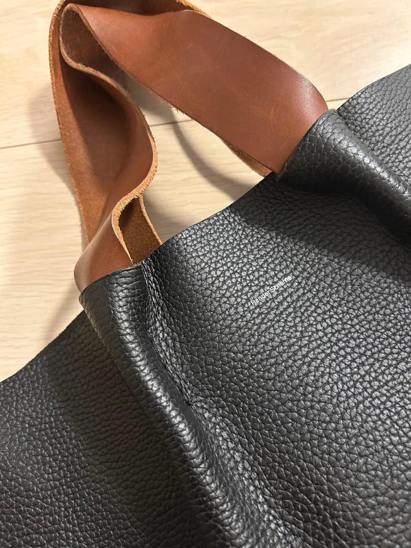 エンダースキーマ　ピアノバッグ　Ｍ　ブラック　トートバッグ　レザー