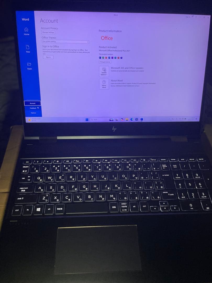 HP SPECTRE X360 4K タッチi7 8th/16GB/RADEON