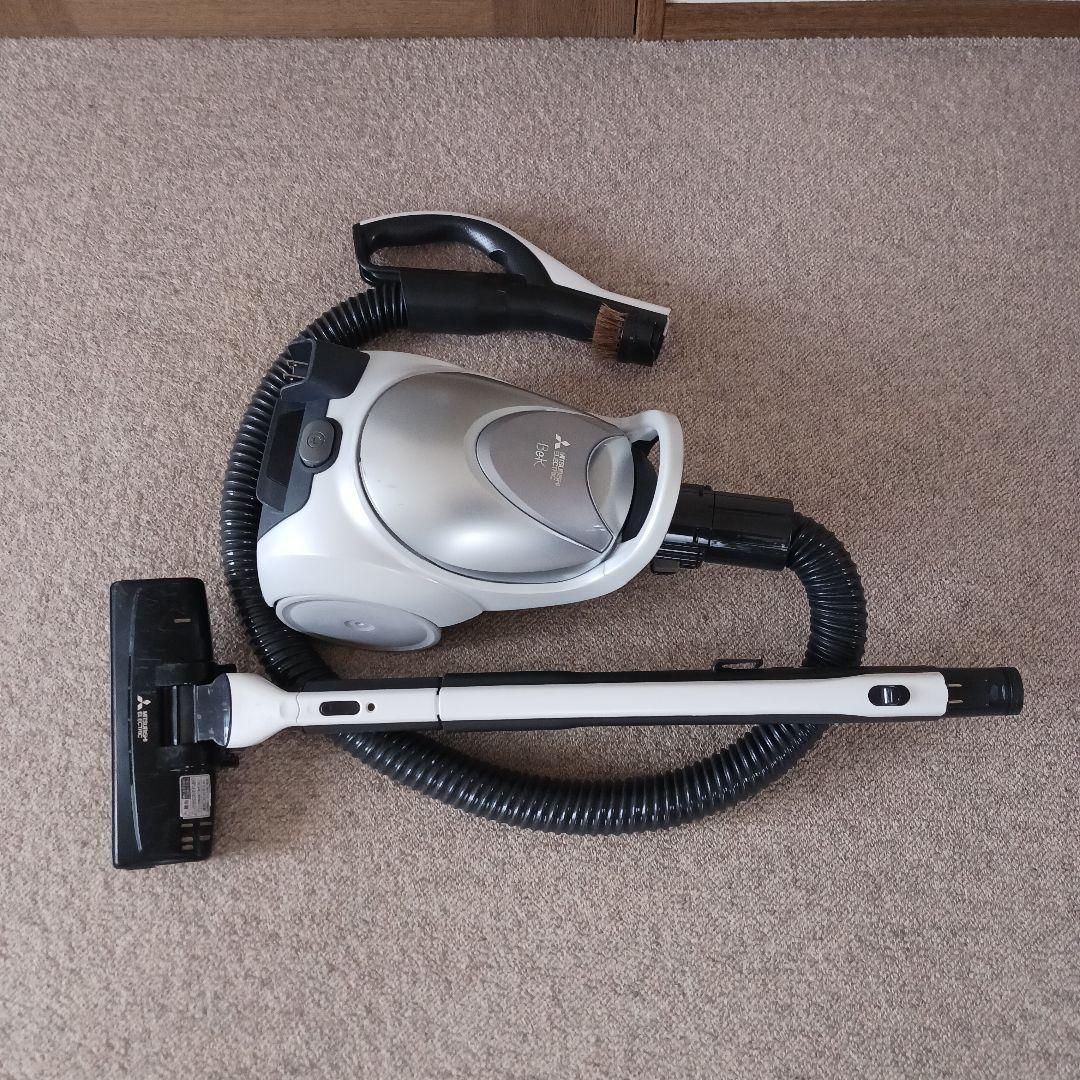 紙パック式掃除機　稼働品 A