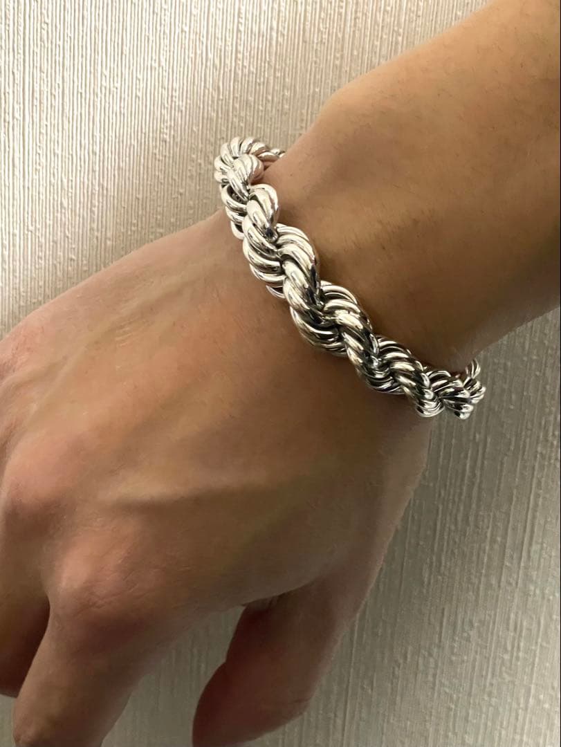 XOLO ブレスレット