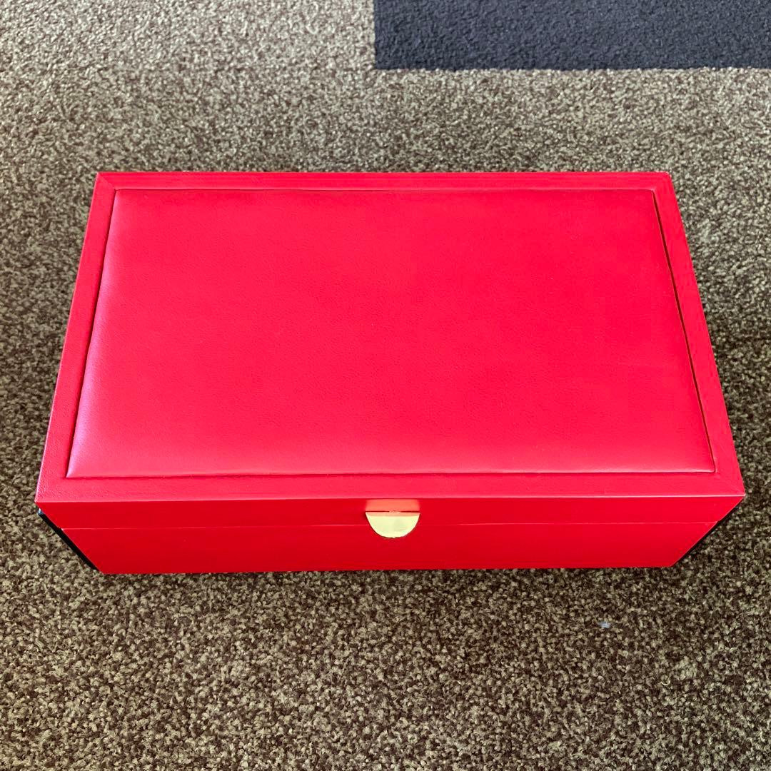 ジュエリーボックス　アクセサリーケース 鍵付き