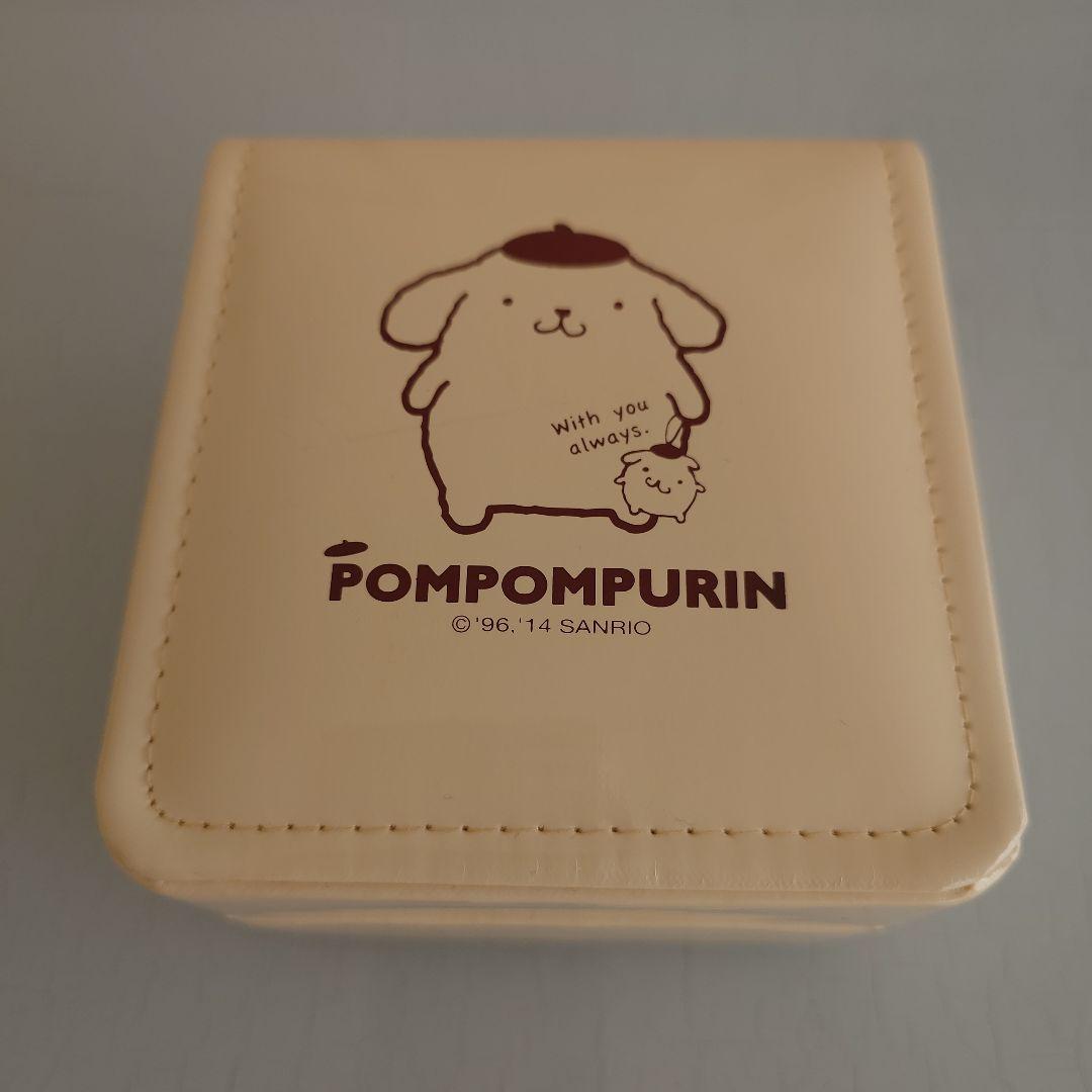 サンリオ　ポムポムプリン腕時計　ダイカット　クォーツ　新品