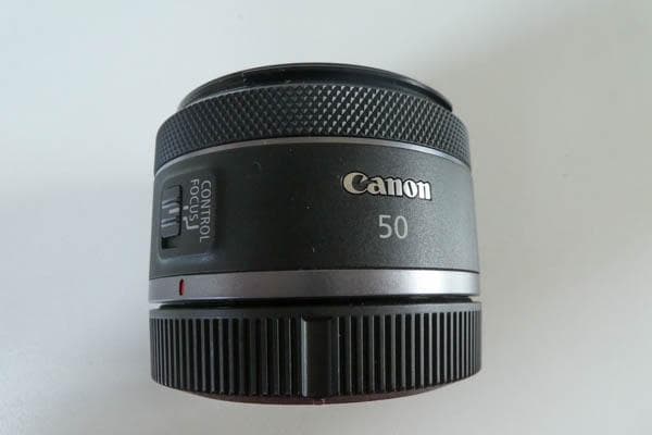 Fujioさん専用CanonRF50mm F1.8 STMフード・プロテクトつき