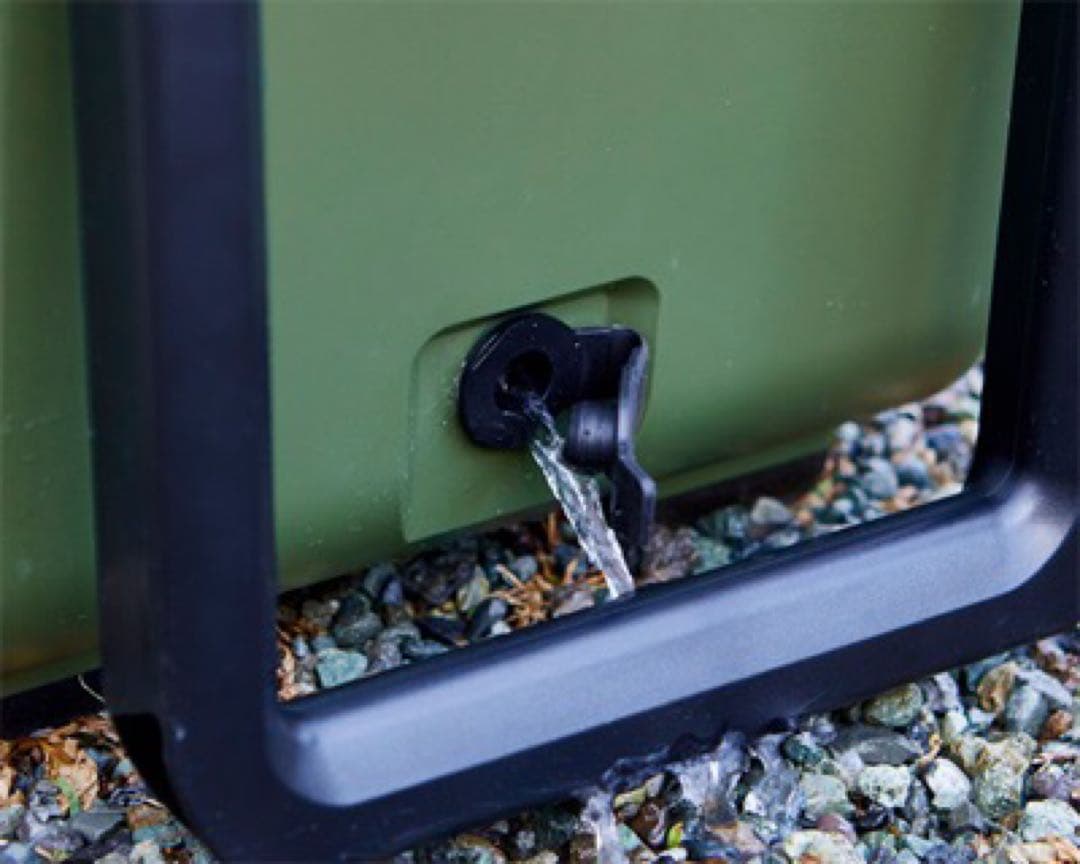 コードレス冷温庫 UL18DB(WM) アグレッシブグリーン バッテリー２個！