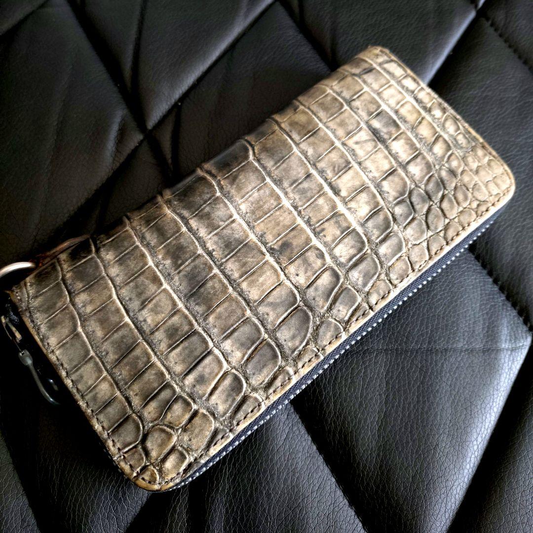 イサムカタヤマバックラッシュクロコダイル墨染め入り江ワニポロサス財布