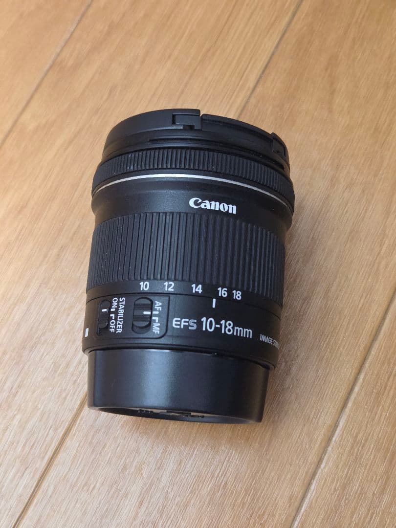 Canon EOS Kiss X8i デジタル一眼レフカメラ