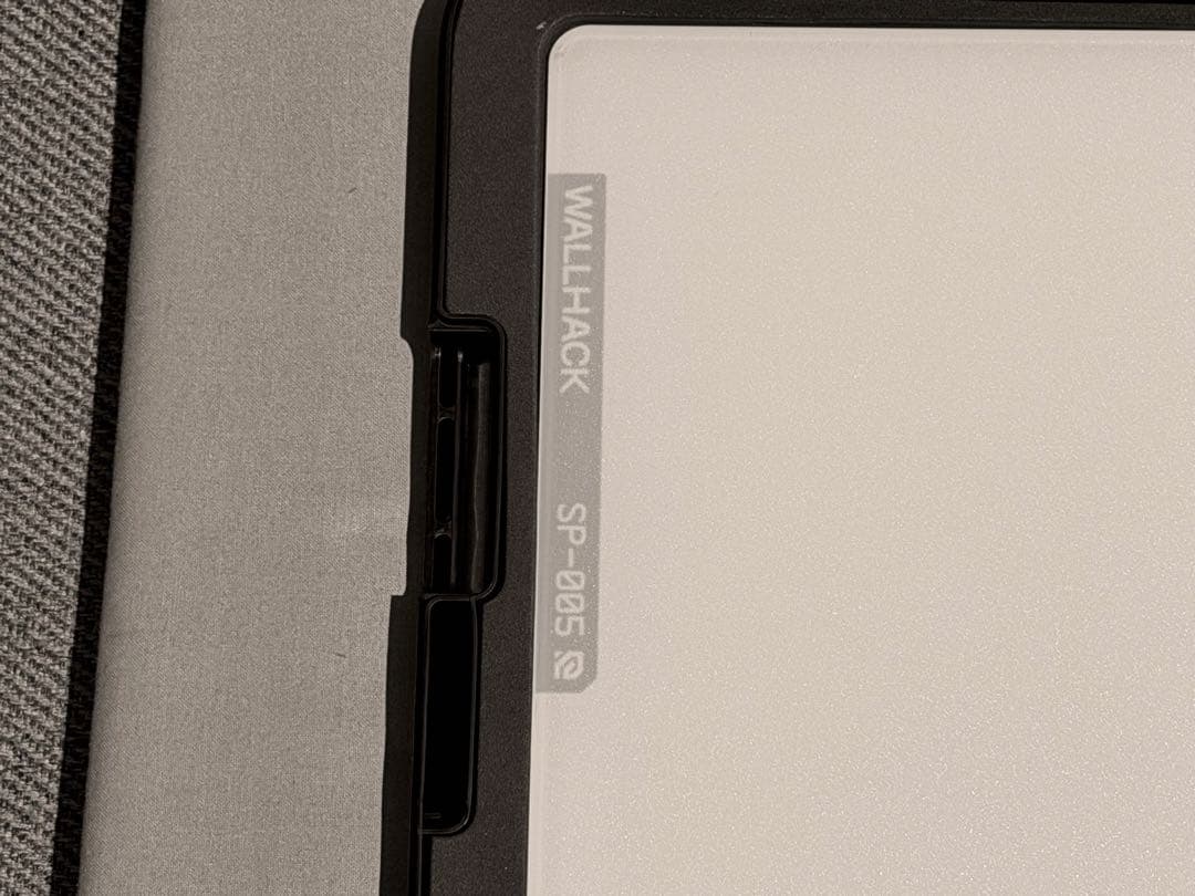 WALLHACK SP-005 ガラスマウスパッド（ホワイト）