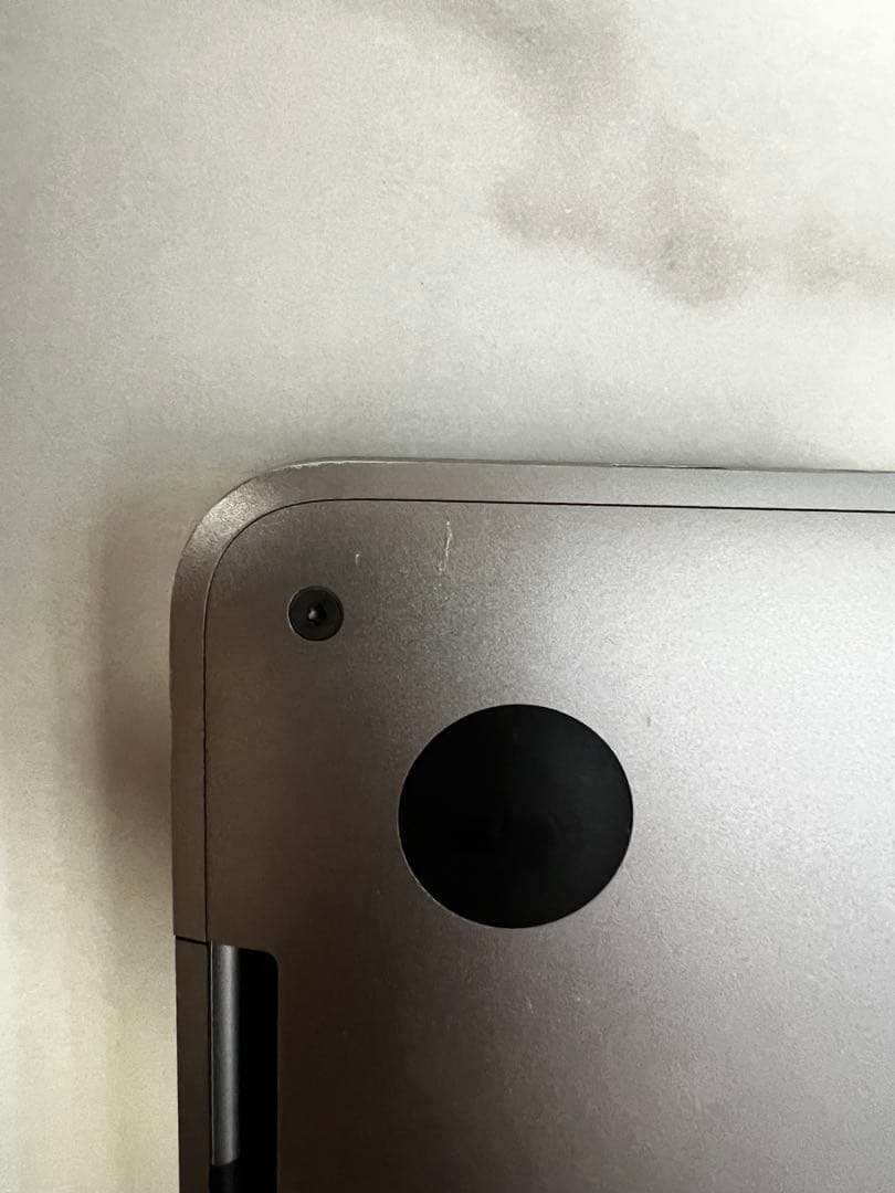 MacBook Pro 13インチ 2019 i7/16GB/1TB