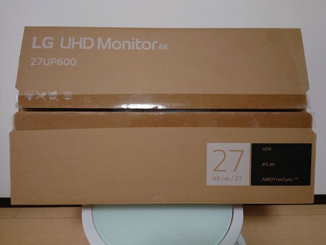 【付属品/箱完備】27インチ4Kモニター　LG 27UP600-W　美品
