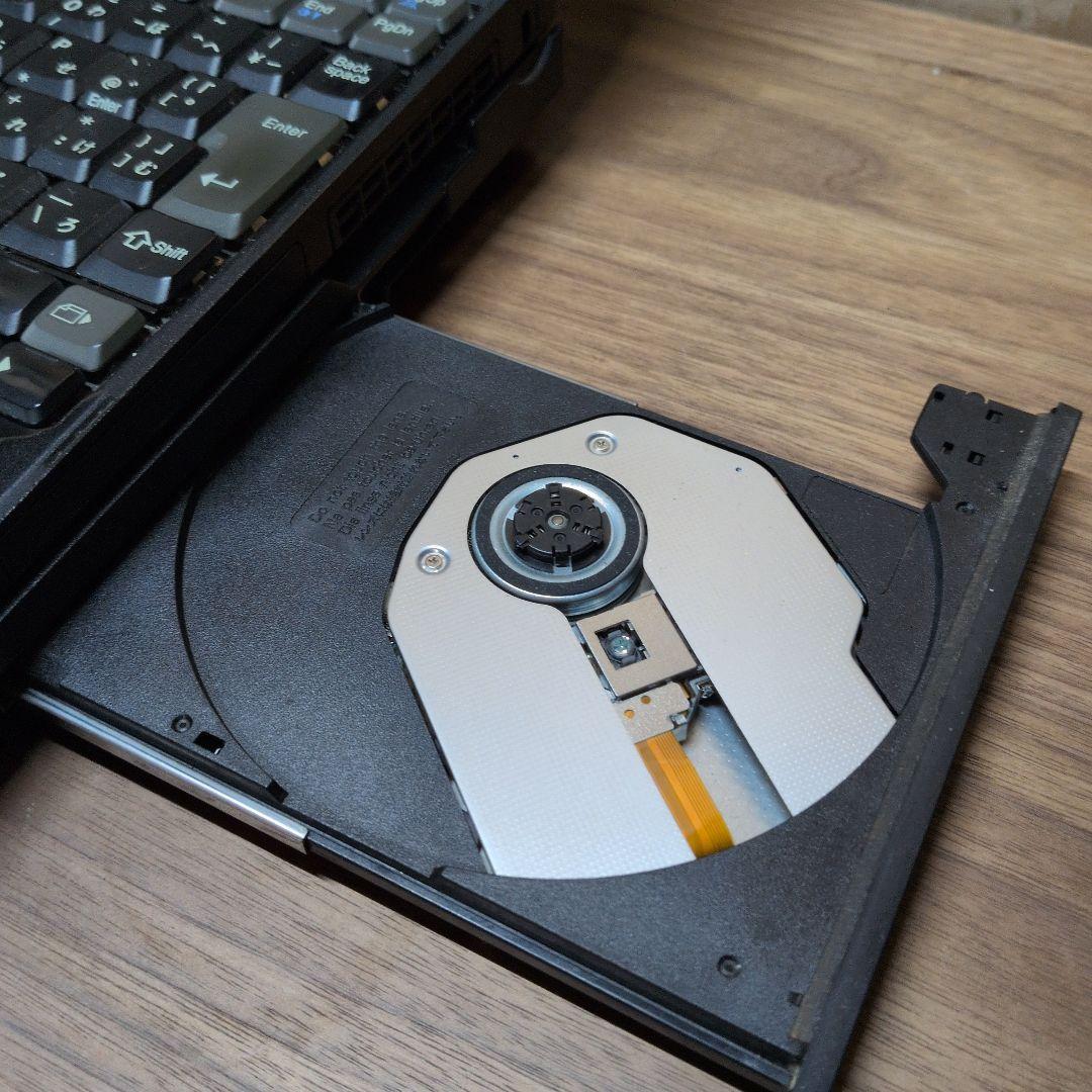 IBM THIKPAD X32 ドッキングステーションセット　起動、BIOSok