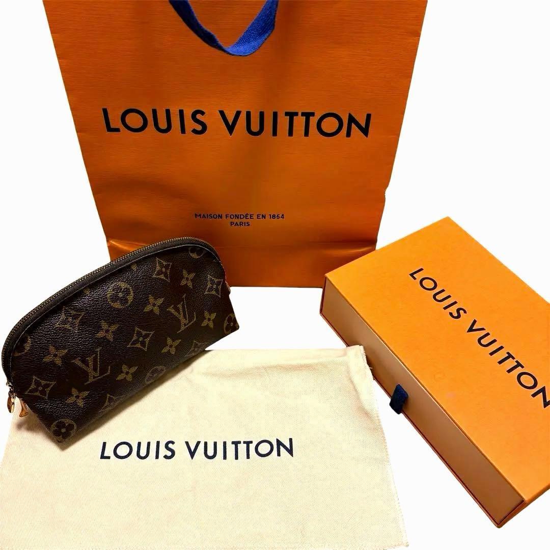 ルイヴィトン ポシェット・コスメティック PM モノグラム　箱　保存袋　紙袋付属