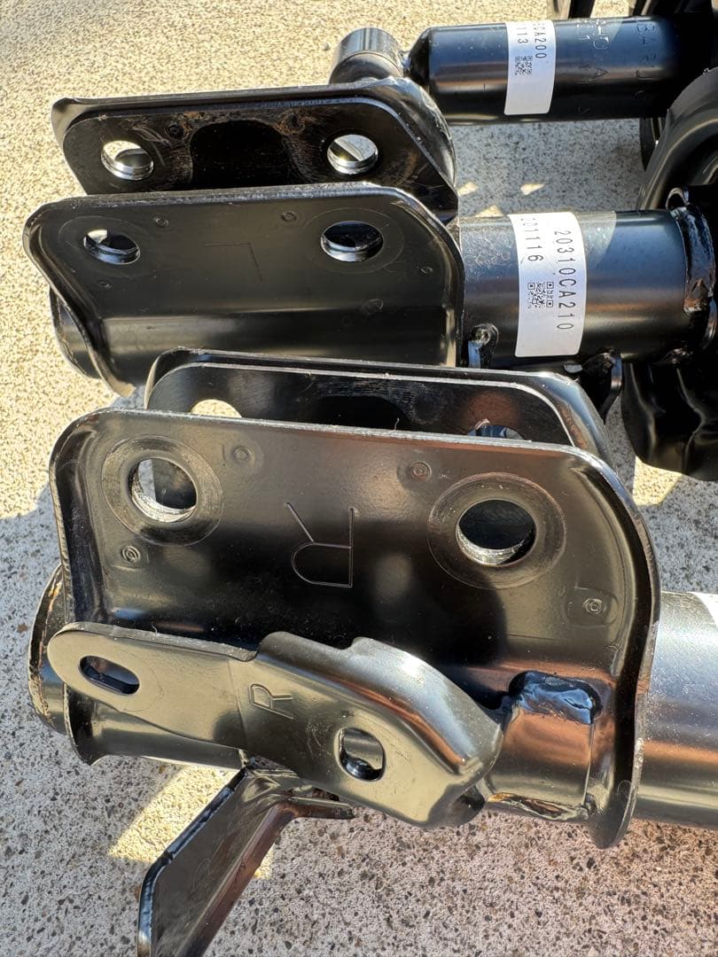 86後期純正サスペンション　4点セット