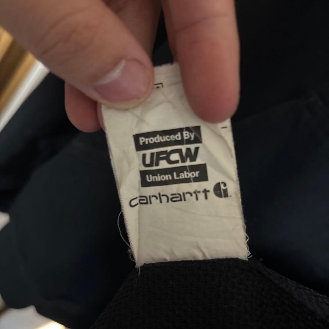 カーハート ダックパーカー　アクティブジャケット　刺繍　黒 ダック生地 usa製