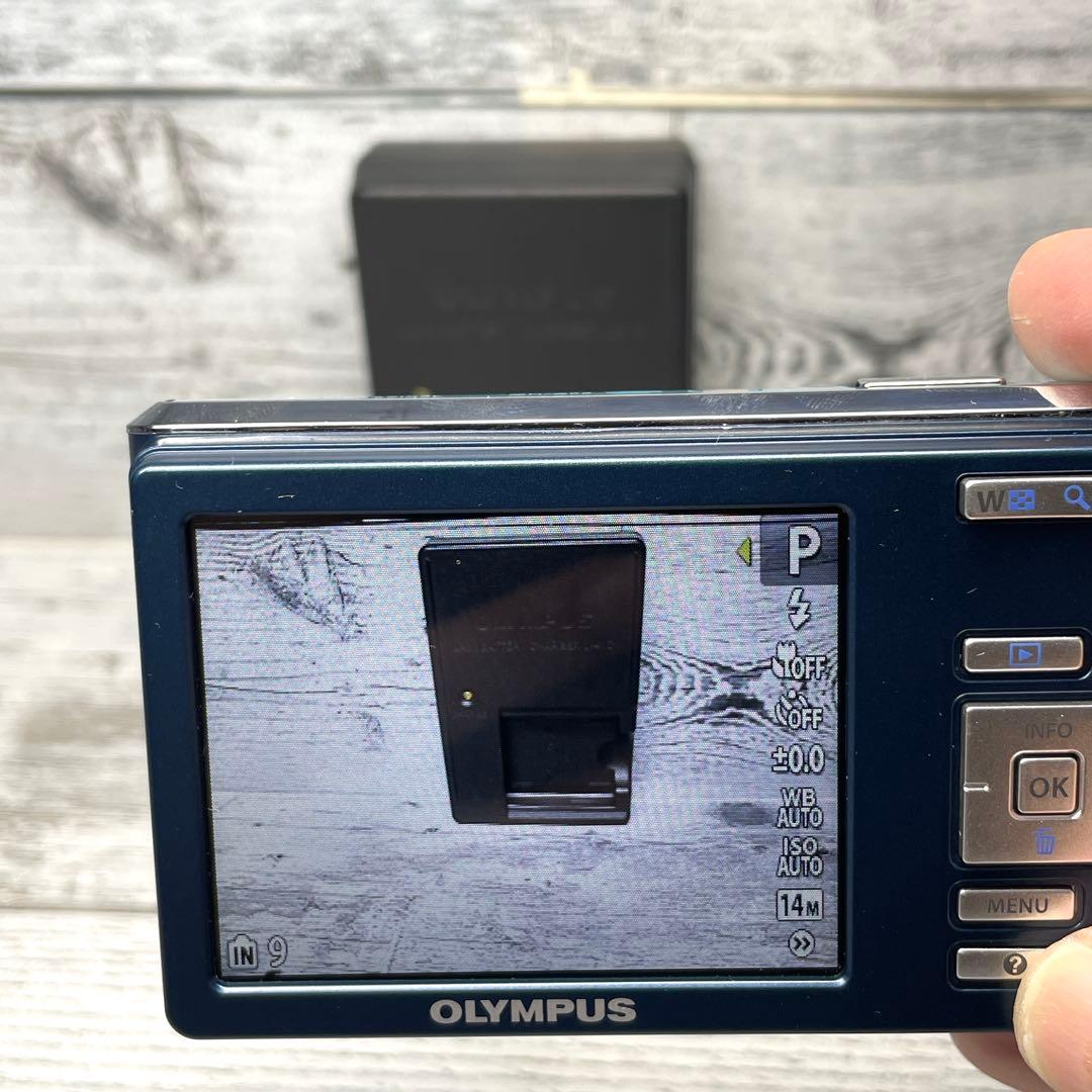 【極美品】オリンパス FE-4030 ライトブルー バッテリー 充電器付き