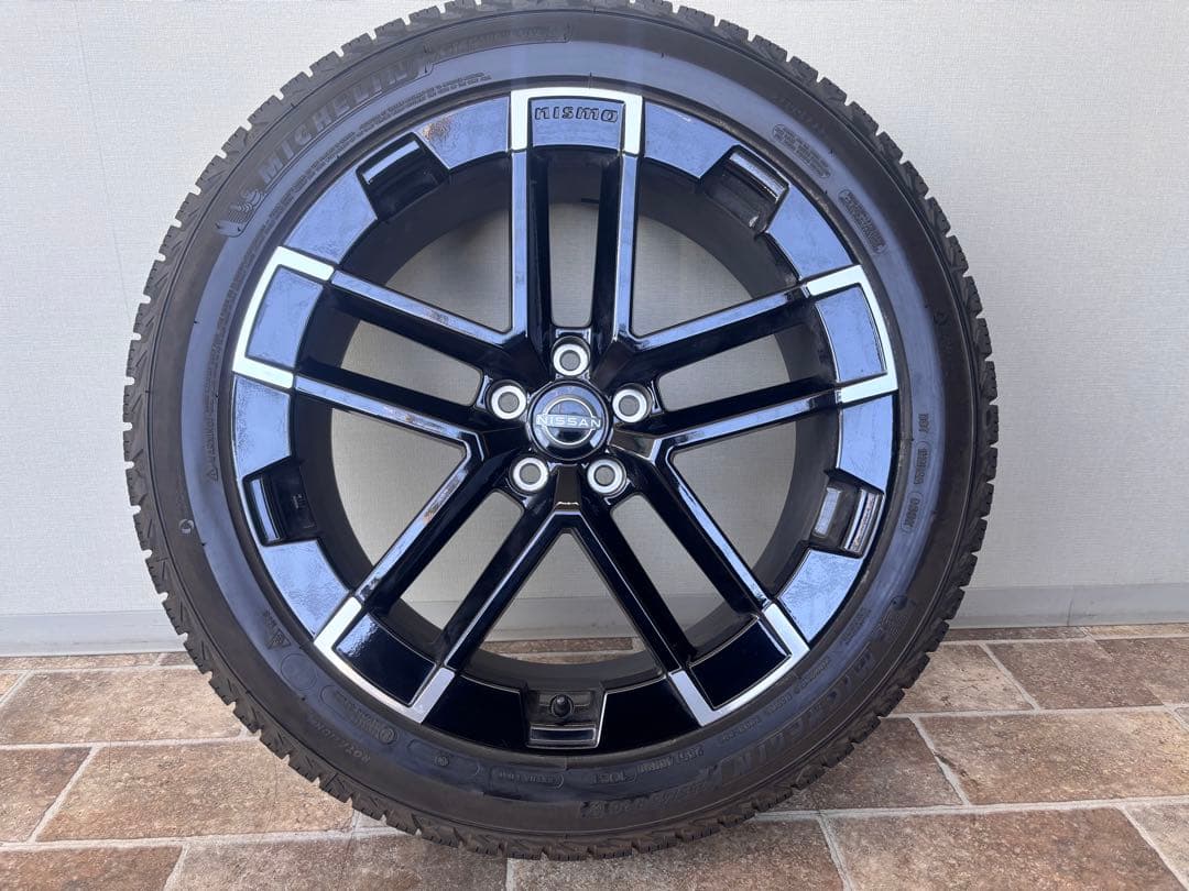 Nismo 20インチ ホイールセット Michelin X-Ice 