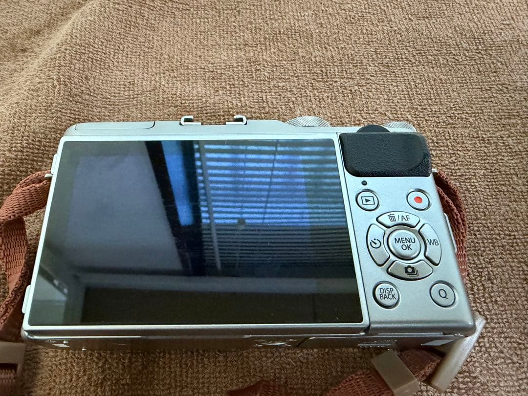 FUJIFILM X-A5 ミラーレス一眼カメラ