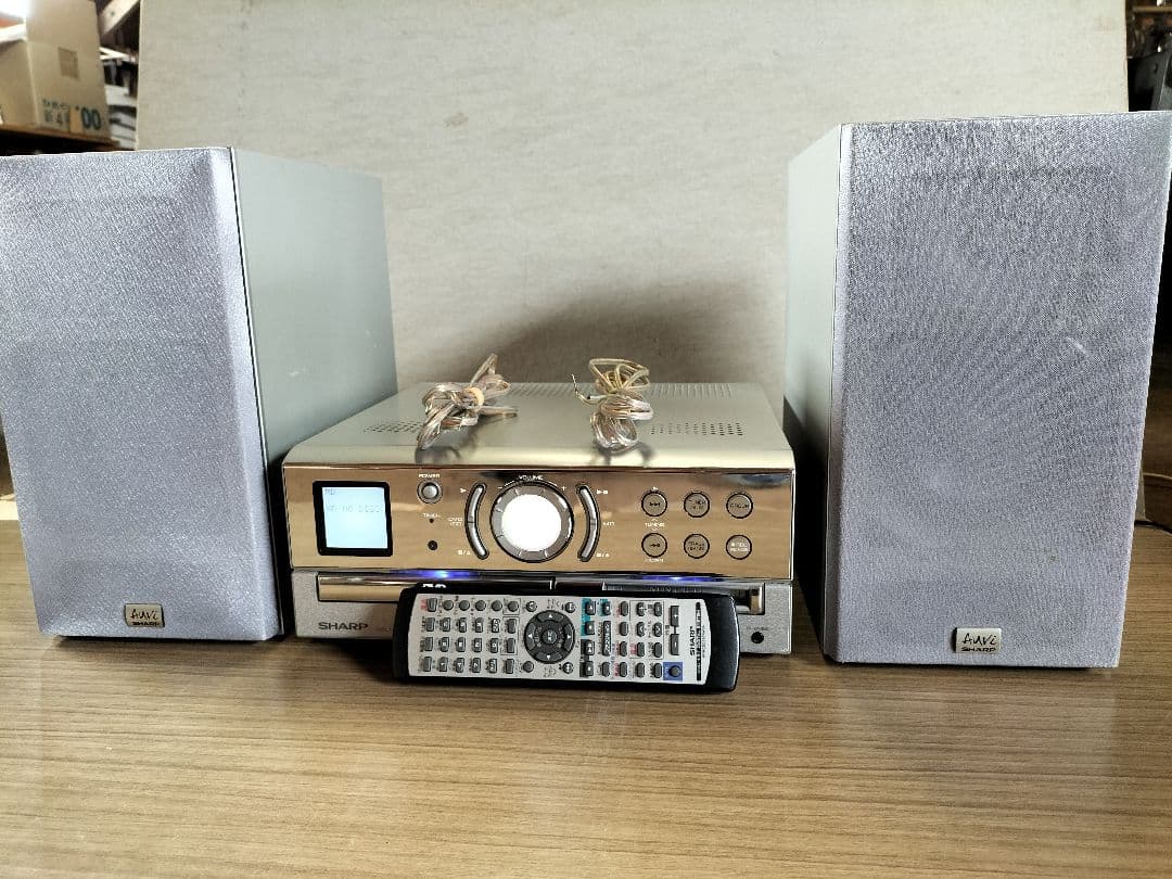 SHARP１ビット⊿Σ コンポ CD/DVD/MD再生 リモコン付き