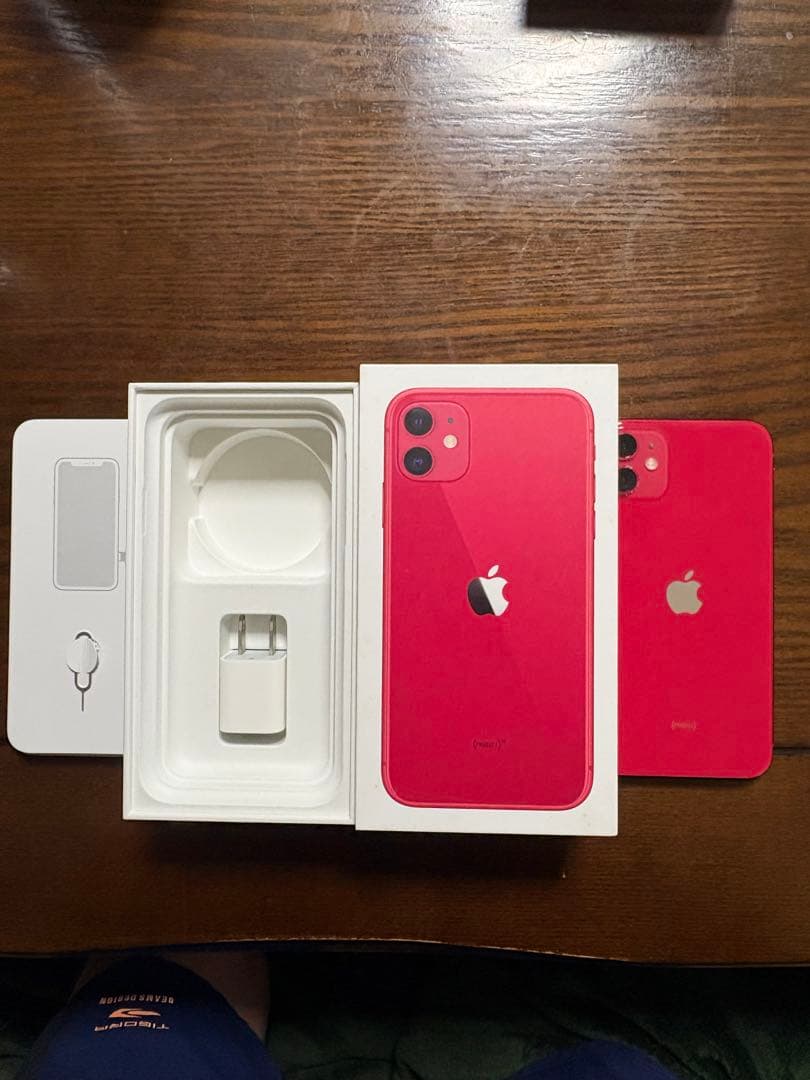 iPhone11 64G SIMフリー 赤