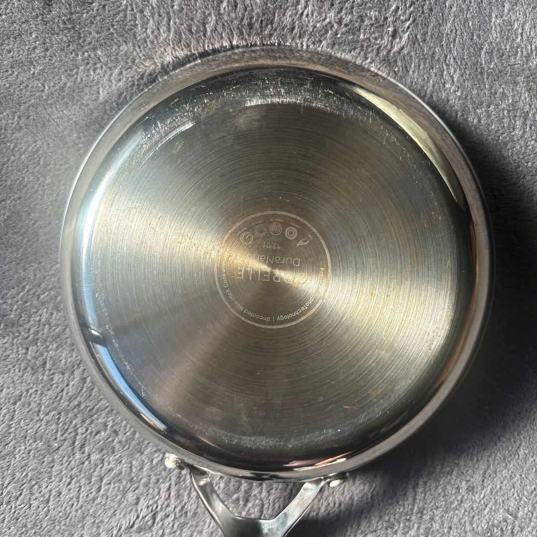 コレール フライパン　20cm、26cm深型