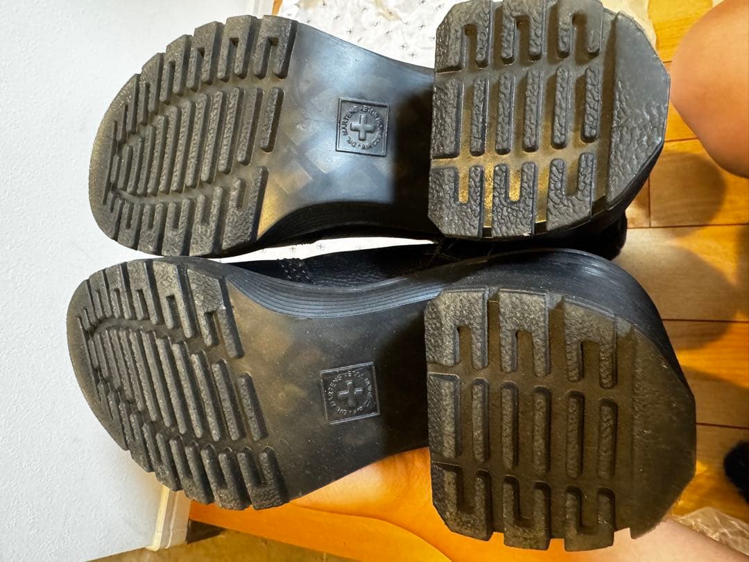 ドクターマーチン　KASEY プル オン ブーツ　ロングブーツ