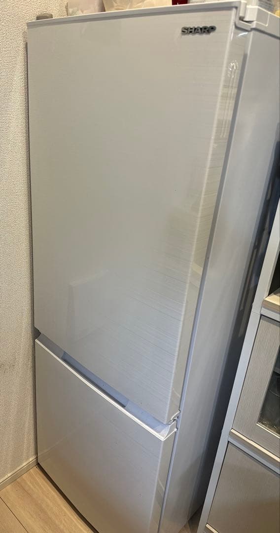 SHARP SJ-D18H-W 冷蔵庫 179L 2022年製